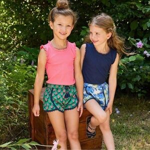 PINK CHICKEN GIRLS MILLIE SHORT BLUE CORNFLOWER & ORGANIC RUFFLE RIB TANK PEONY